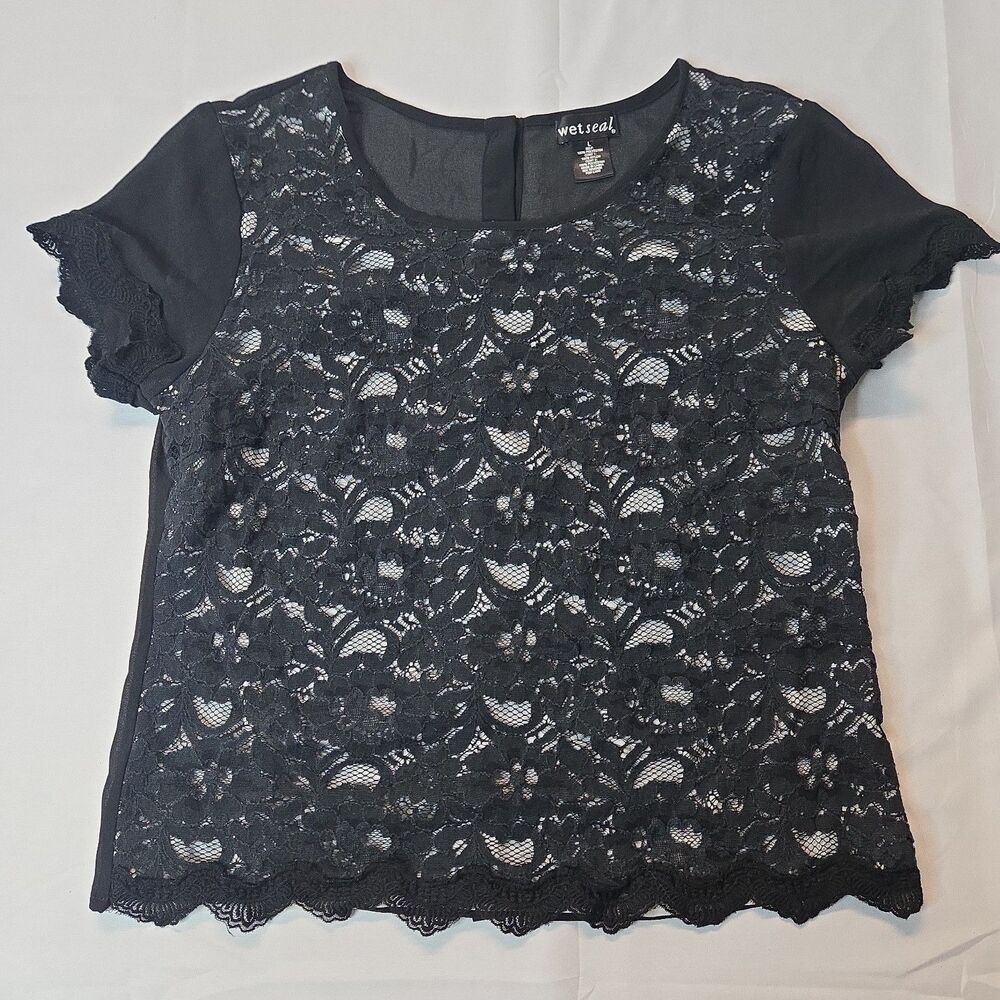 Whimsigoth Top Black Floral Lace Womens L Wet Seal Cropped Gothic Dark Fairy